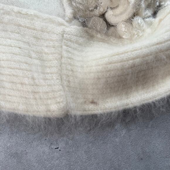 Vintage ivory angora blend cardigan scalloped sides womens size medium - Picture 9 of 9